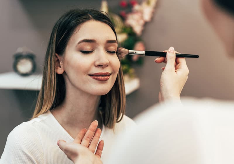 Beauty conventions event with in-booth make-up | ESI Show