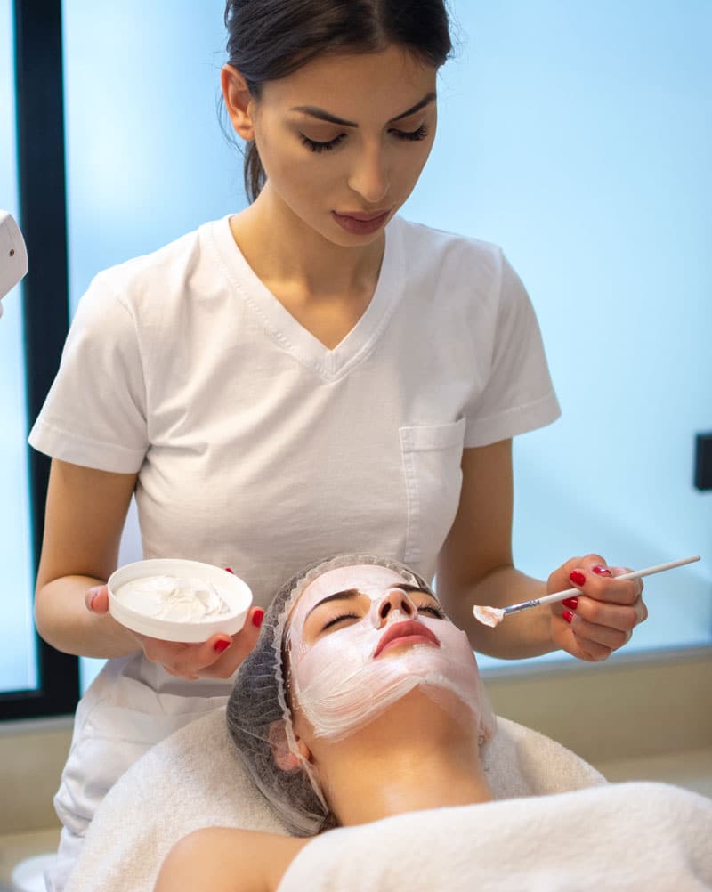 Exemples de traitements professionnels de la peau | ESI Show